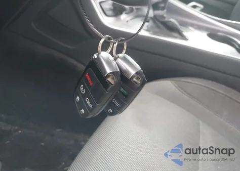 2016 Dodge Challenger Sxt z USA, uszkodzony, nr VIN 2C3CDZAG9GH114011